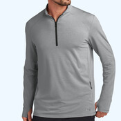 Motion 1/4 Zip